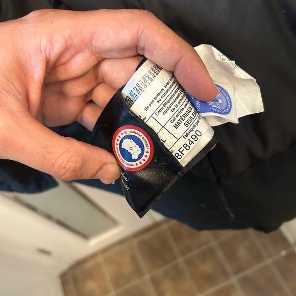 Canada Goose Langford parka size medium - Picture 3 of 4
